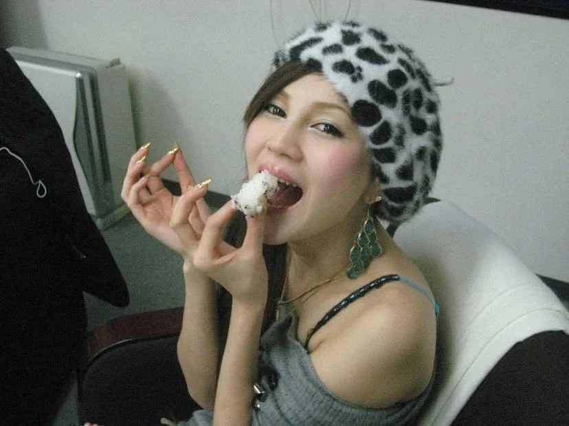 Ameri Ichinose photograph
