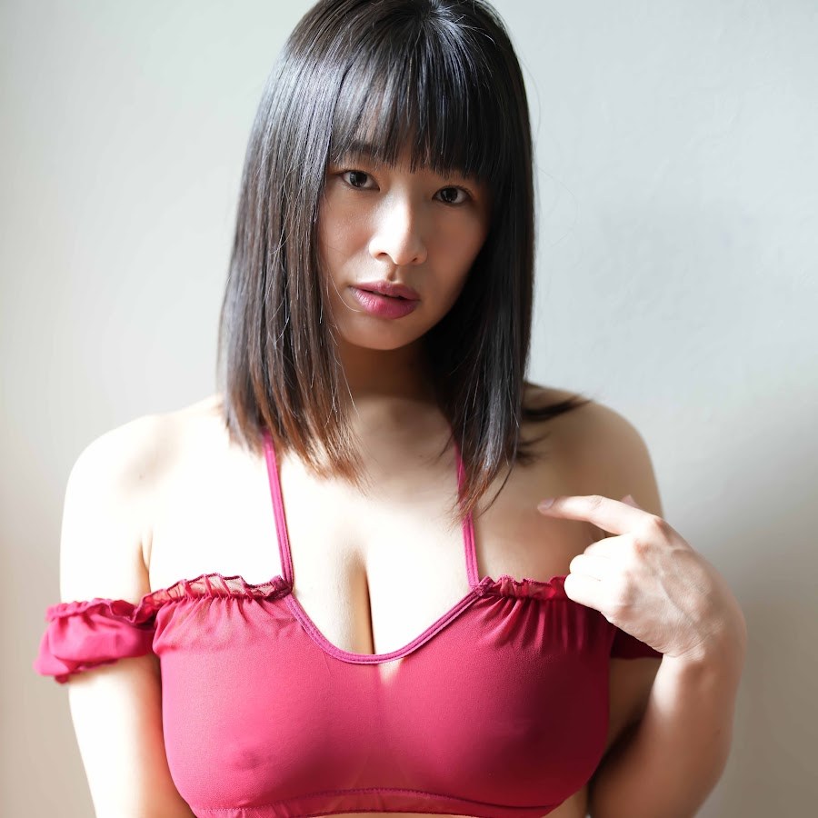 Hana Haruna photograph