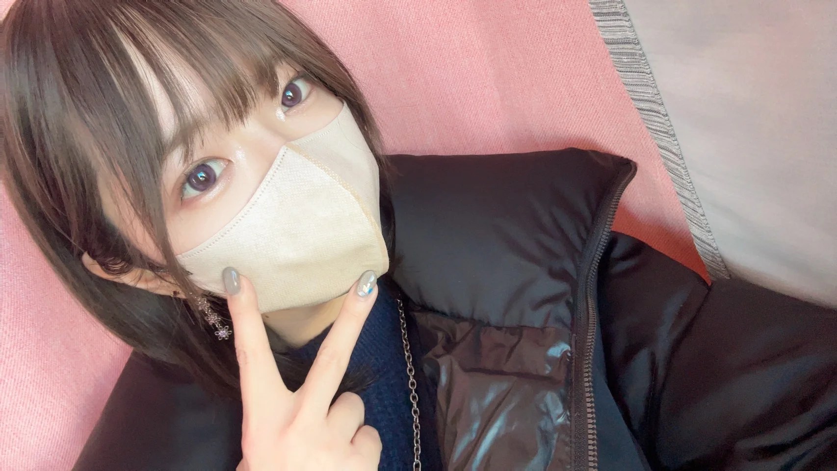 ranran-ch, photograph published on her own streaming profile