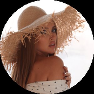 Luxury Girl photo