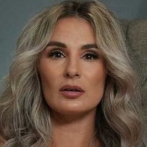 Mandy Rhea, portrait from a public profile
